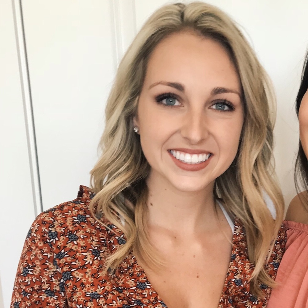 Meet your Posher, Emily